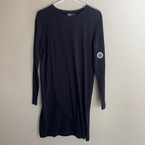 Roxy mid dress with patches on the sleeve